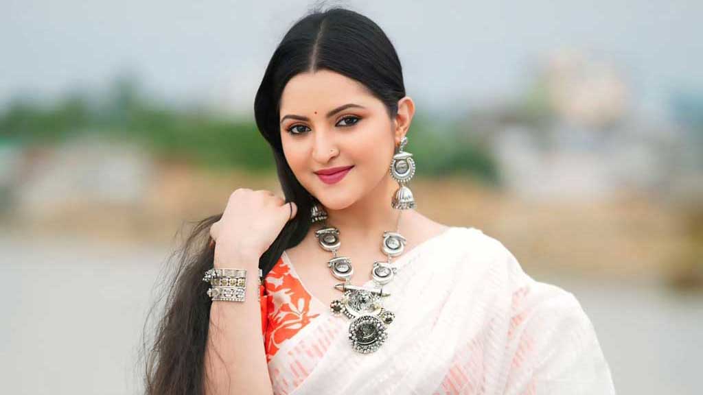 আমার ১২টা বিয়ে করার ইচ্ছা আছে: পরীমণি